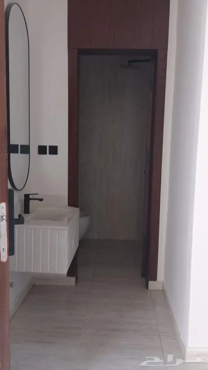 للبيع شقة بعمارة سكنية 220م - الرياض حي ديراب 4