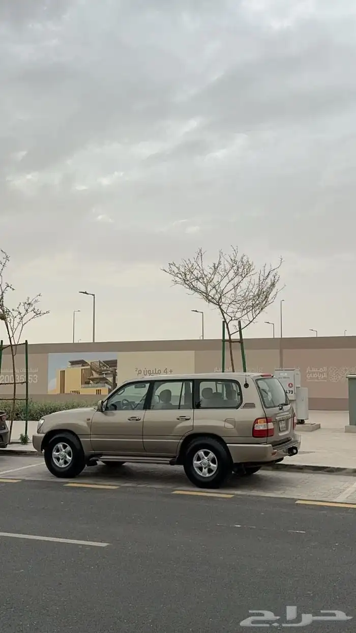 لاندكروزر قير عايدي اساس ممشى 280 الف مثبت وموثق 1