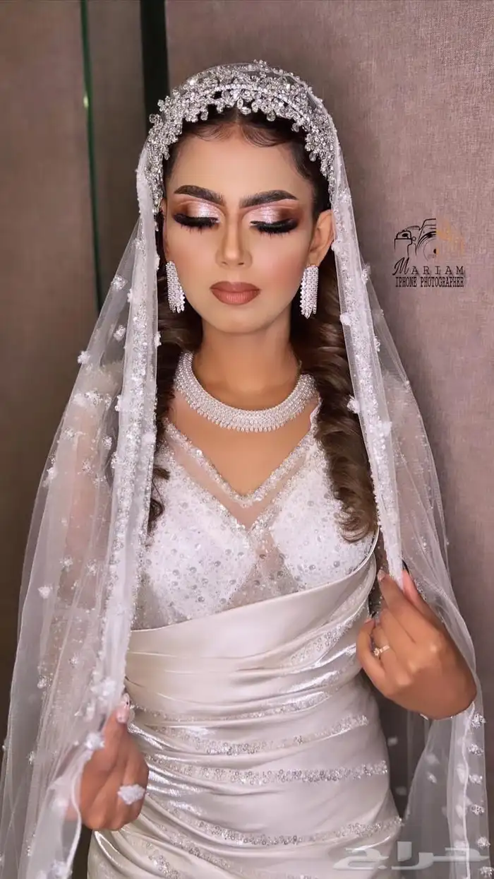 ميك اب ارتست. متواجده ف جده 0