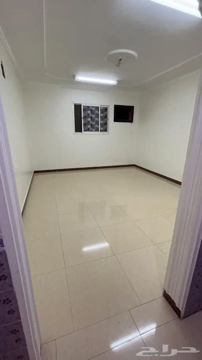 شقة للإيجار نظيفة جدا  ظهرة لبن 2