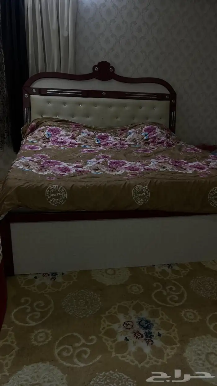 غرفة مزدوج مع الكبت والتسريحه 0