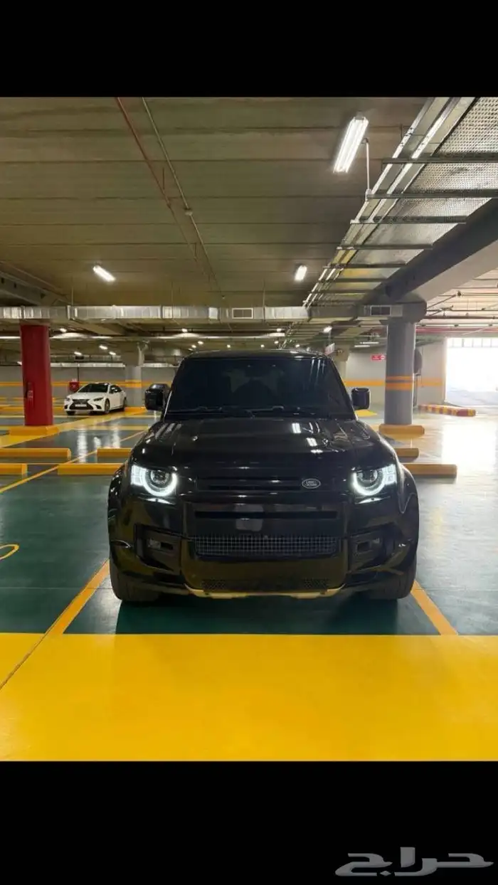 لاندروفر ديفندر 2024 v8 ناغي 0