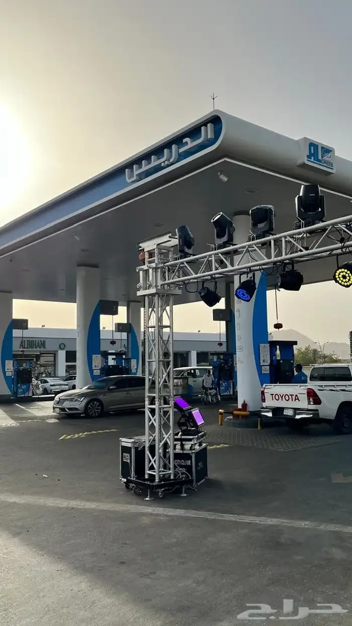 تجهيز جميع الافتتاحات وتقديم المشروبات والضيافة 46