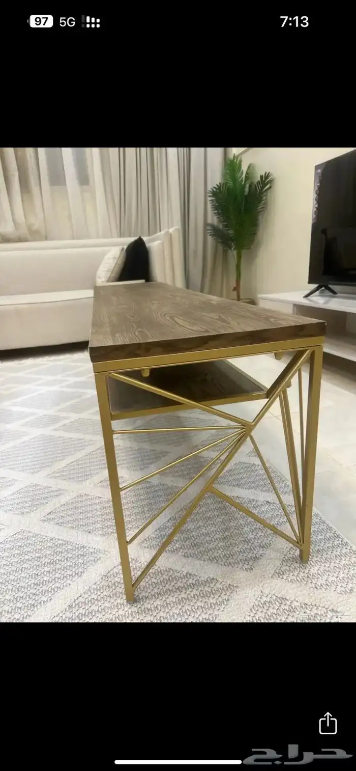 طاولة 3