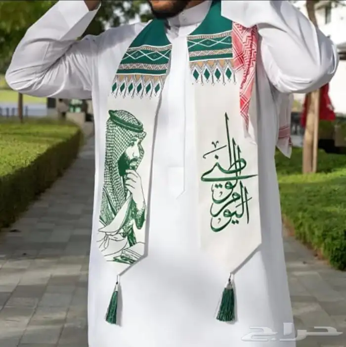 فساتين   وشاحات وبشوت اليوم الوطني 13