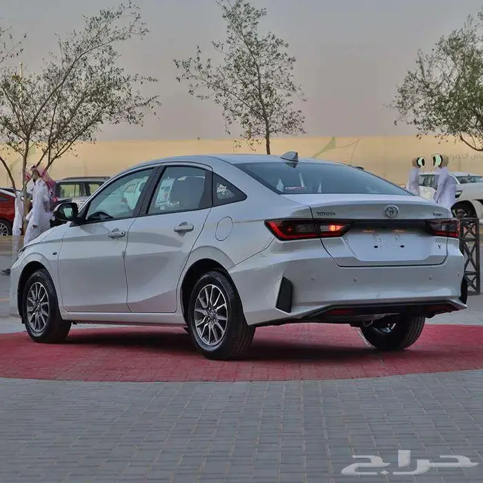 تويوتا يارس Y ستاندر 2026 مبيعات اقساط فقط 5