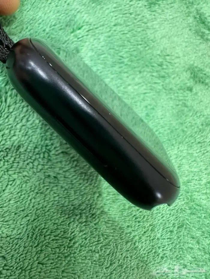 ساعه ابل اصدار 8 سيريس شبه جديده 2