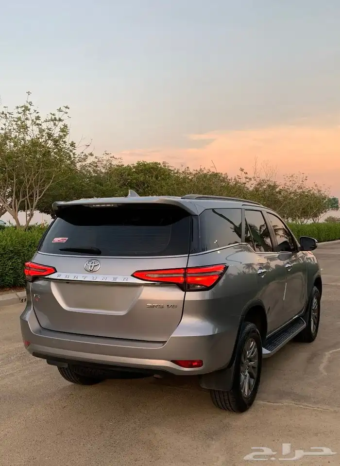 فورتشنر 2022 فل كامل 6 سلندر 7