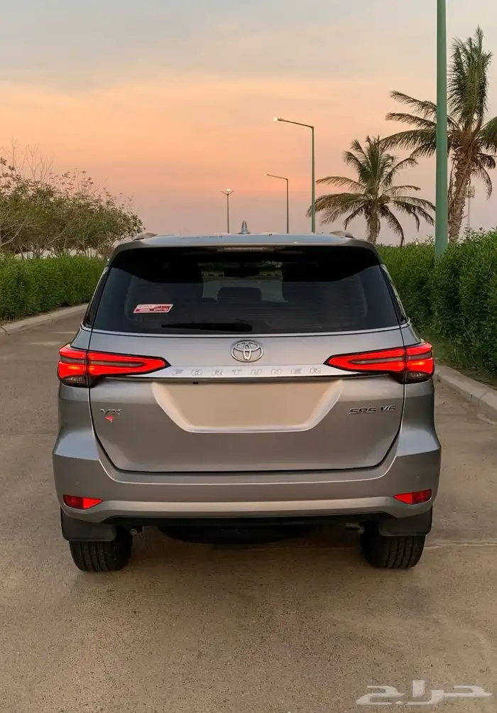 فورتشنر 2022 فل كامل 6 سلندر 5