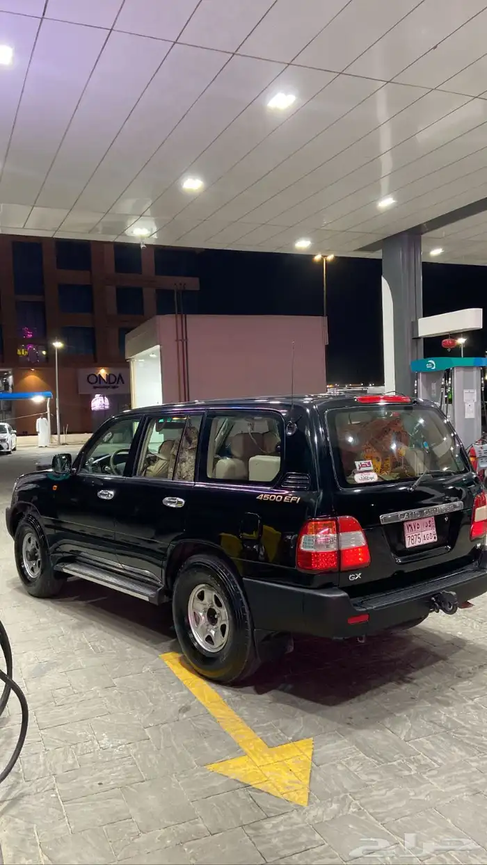 لاندكروزر Gx 2007 اسود 8