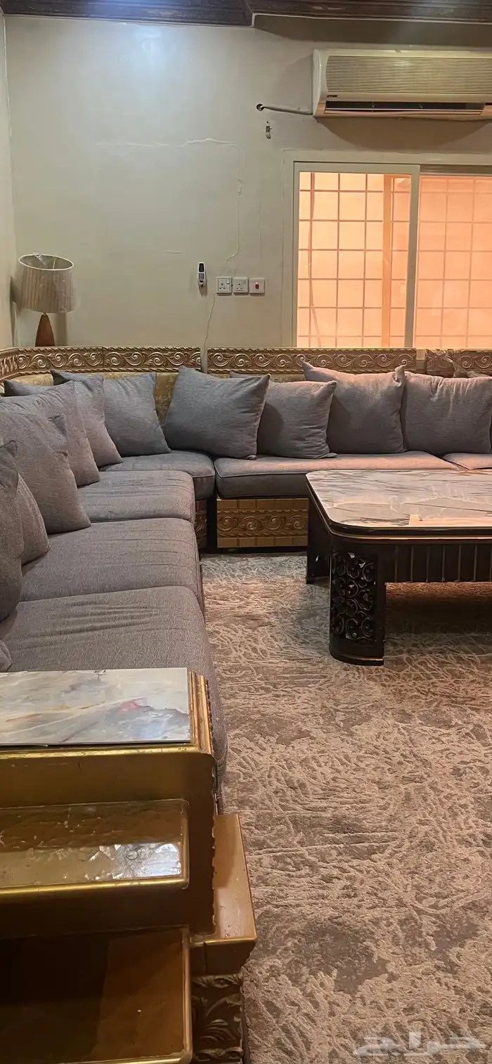كنب للبيع سبب البيع لعدم الحاجة 0
