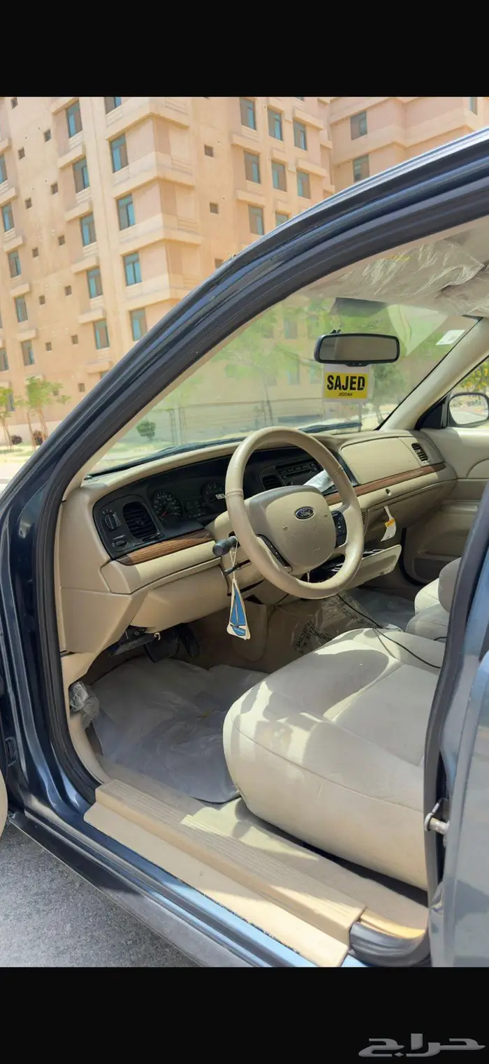 كراون فكتوريا 2011 ماشي 500 مرشوش كامل واصل عندي ب 22000 0