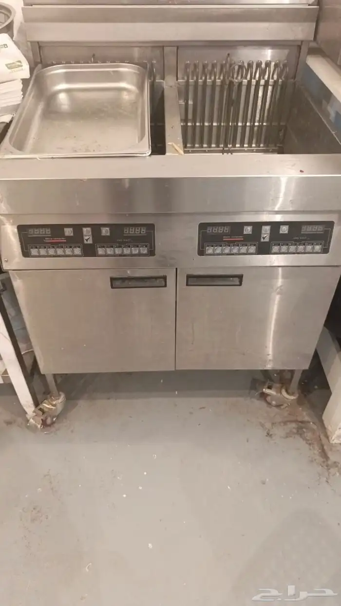 مكينة شاورما ومكينة قلي بطاطس 5