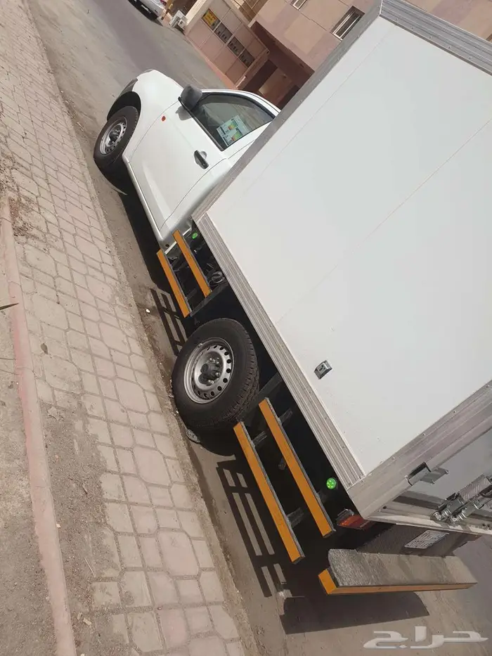 للإيجار ايسوزو ثلاجة تبريد 1