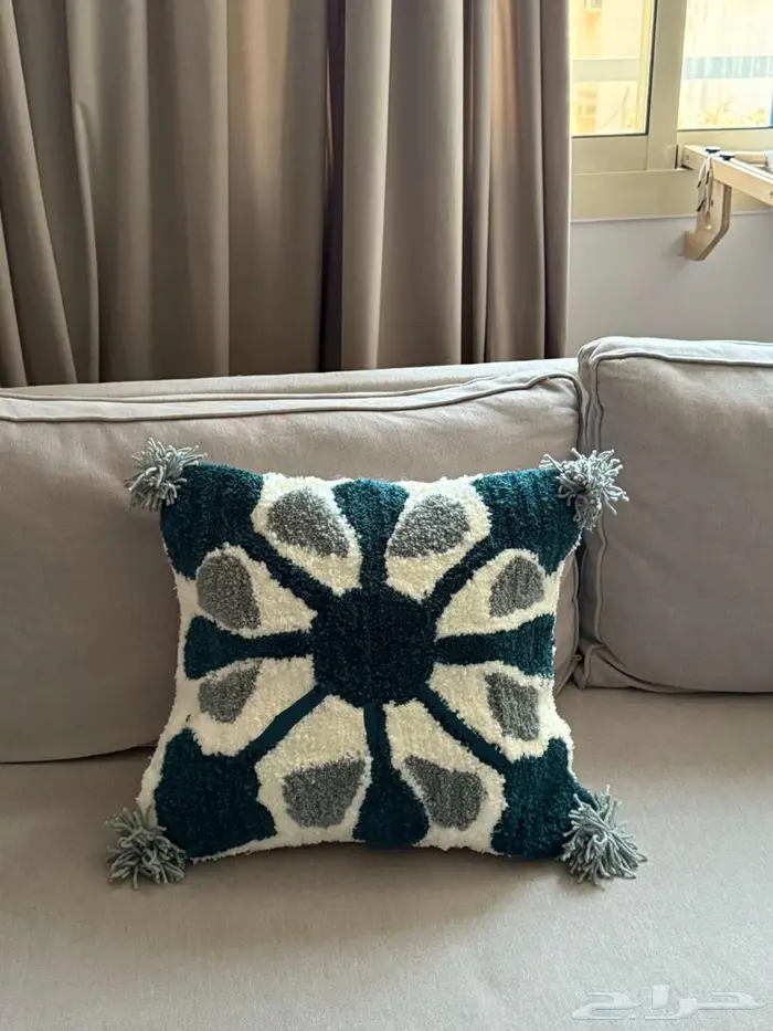 مخدة صناعة يدوية 0