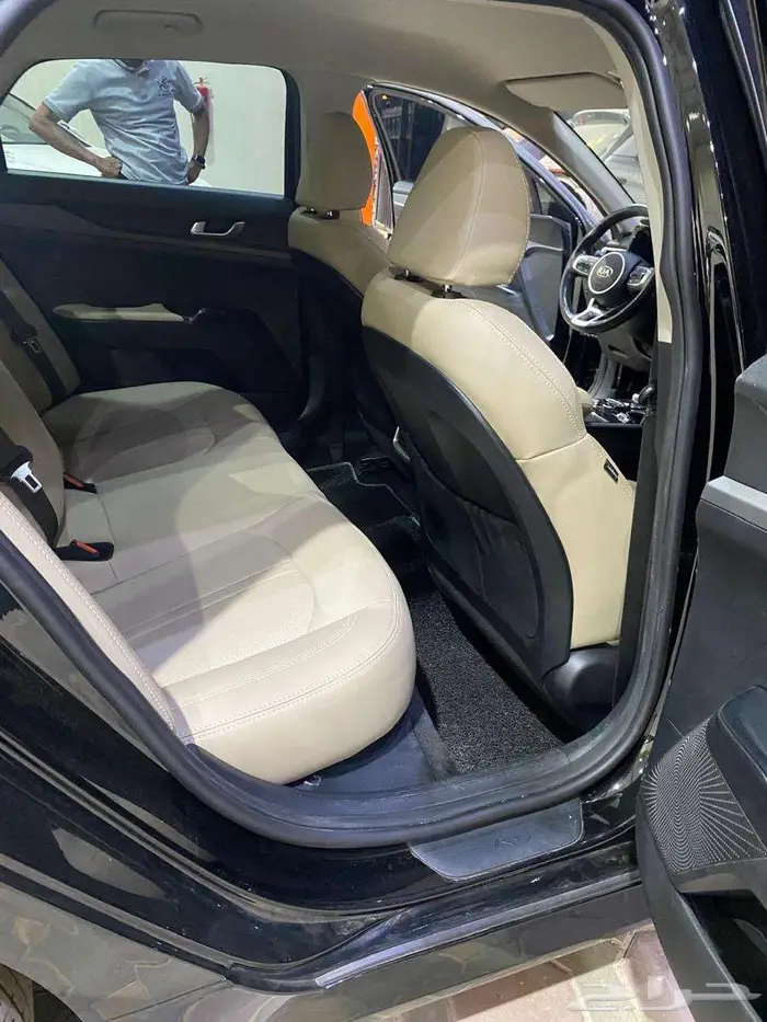 كيا اوبتيما 2021 بنزين بصمه شاشة كاميرا مستورد محرك 2.00 CC. 8