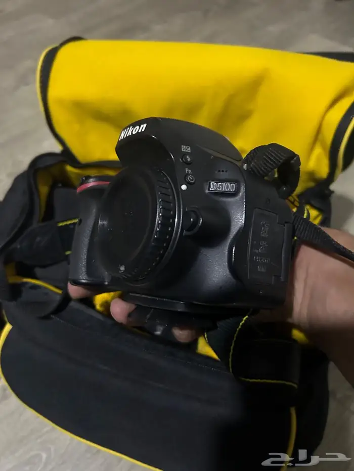 كاميرا نيكون d5100 مع عدسات والعدة كامله 0