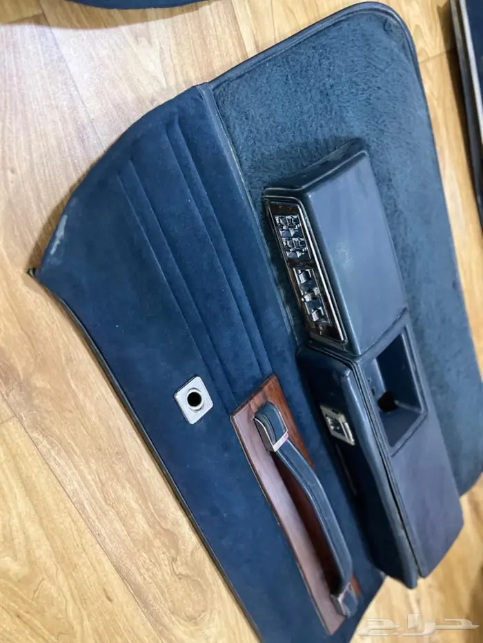 طبقان ابواب لون كحلي 3