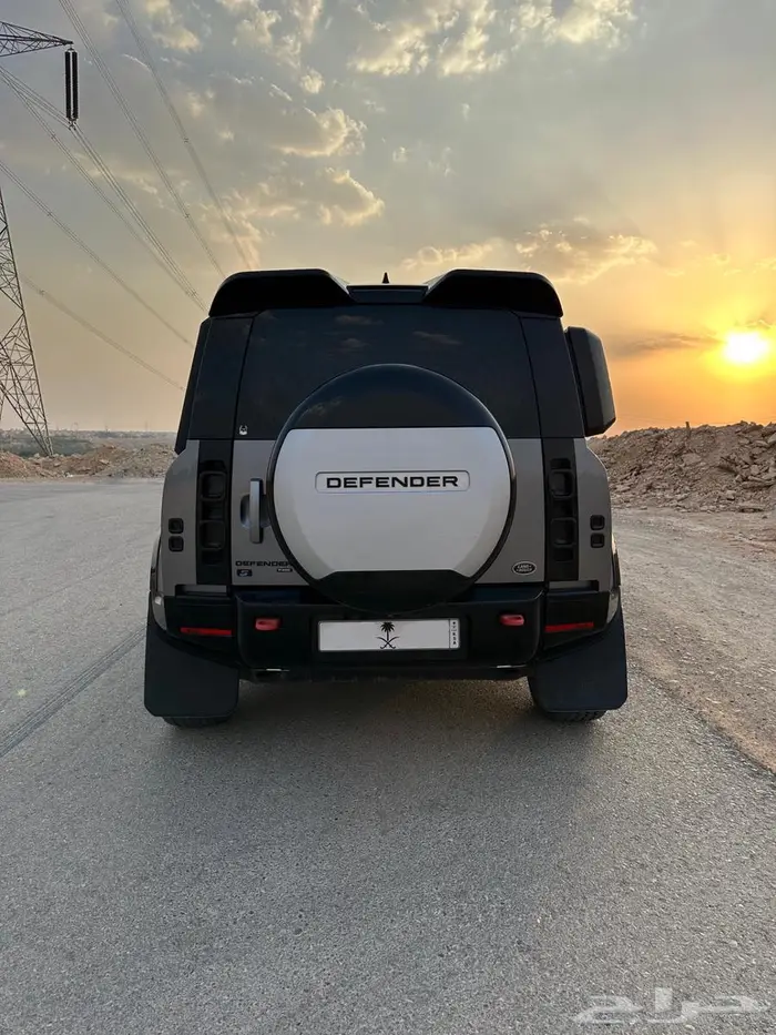 لاند روفر - ديفندر 90   Land Rover - Defender 90 1