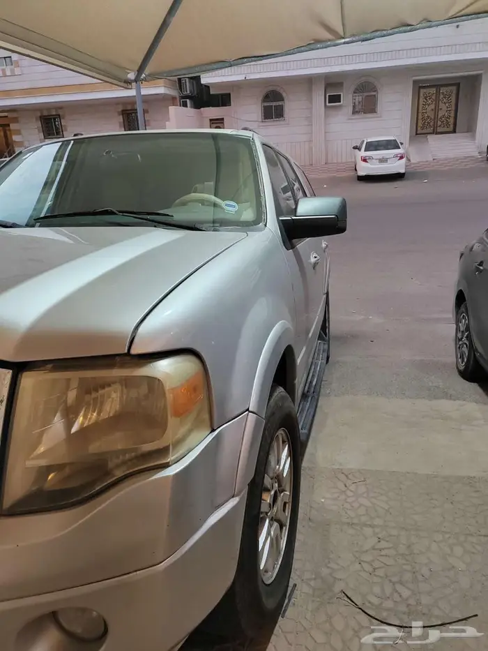 فورد اكسبيديشن 2012 6