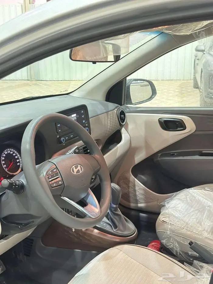 هيونداي جراند I 10 2025 3