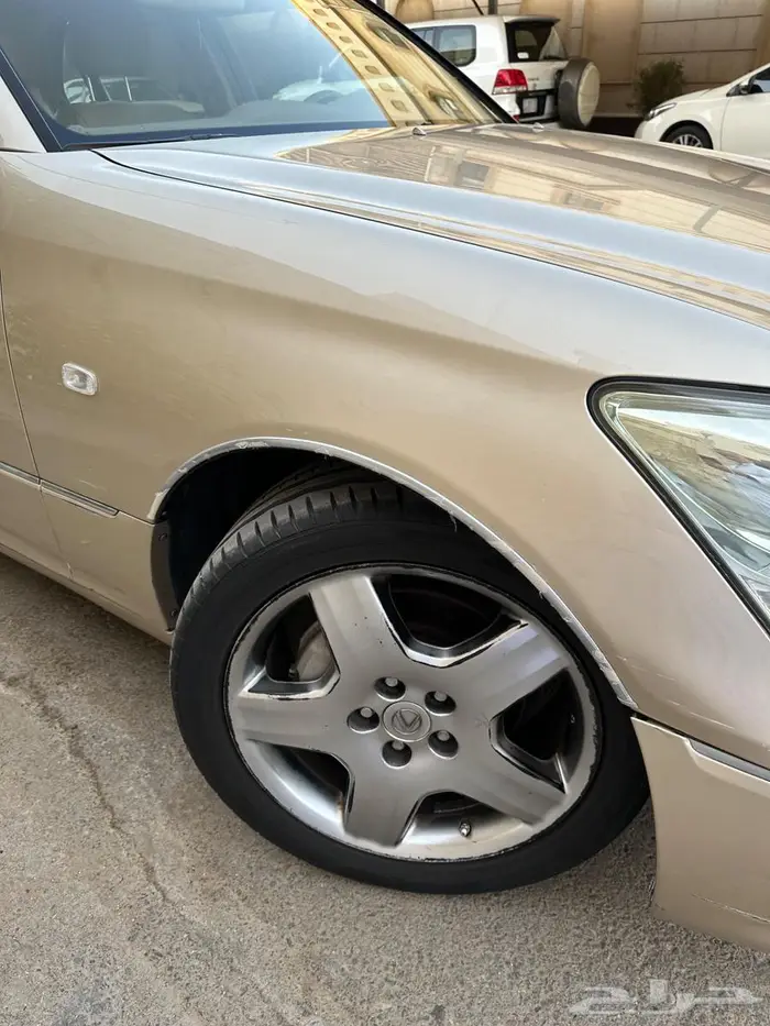 لكزس LS430 موديل 2006 28