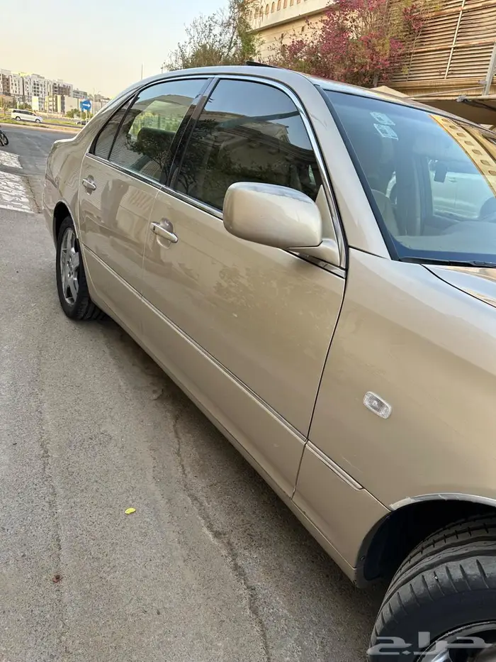 لكزس LS430 موديل 2006 29