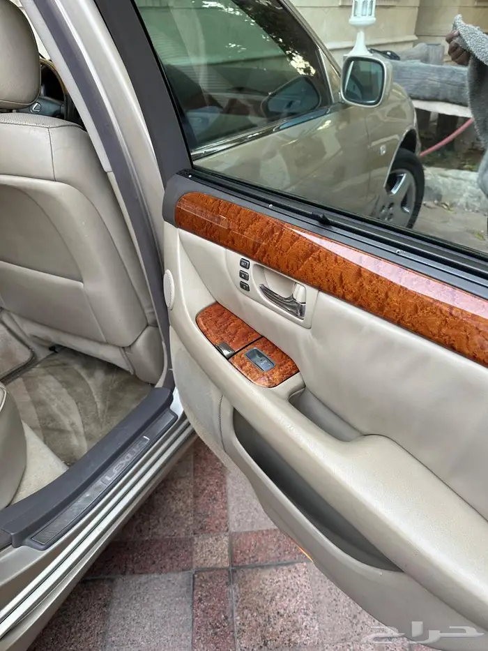 لكزس LS430 موديل 2006 11