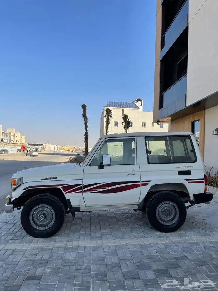 خطوط وقطع أكسسوارات السيارات تويوتا   نيسان أصلي   تجاري 29