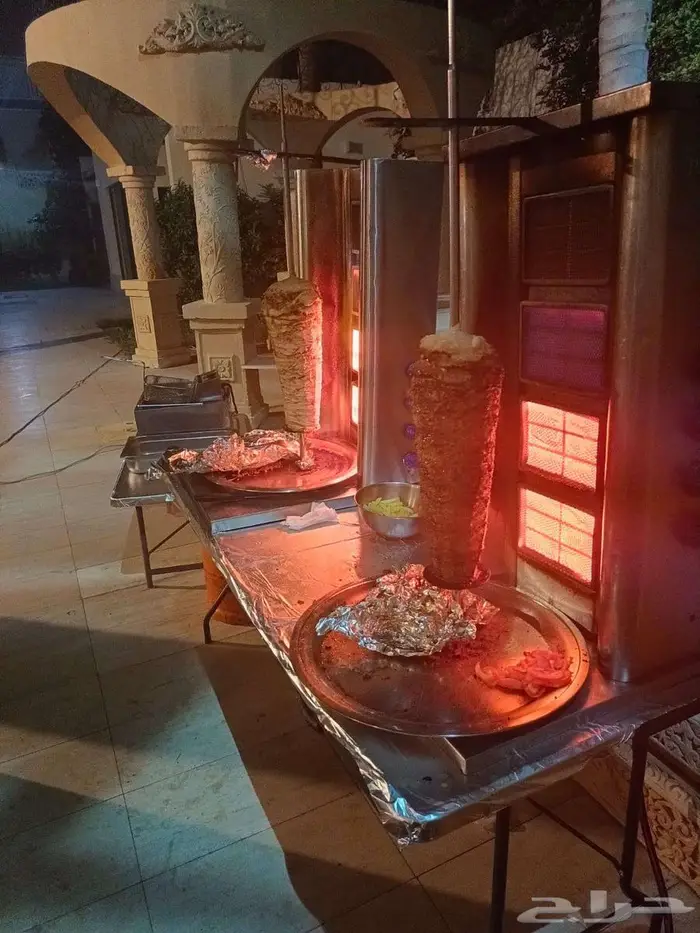 استيشن شاورما مميز 0