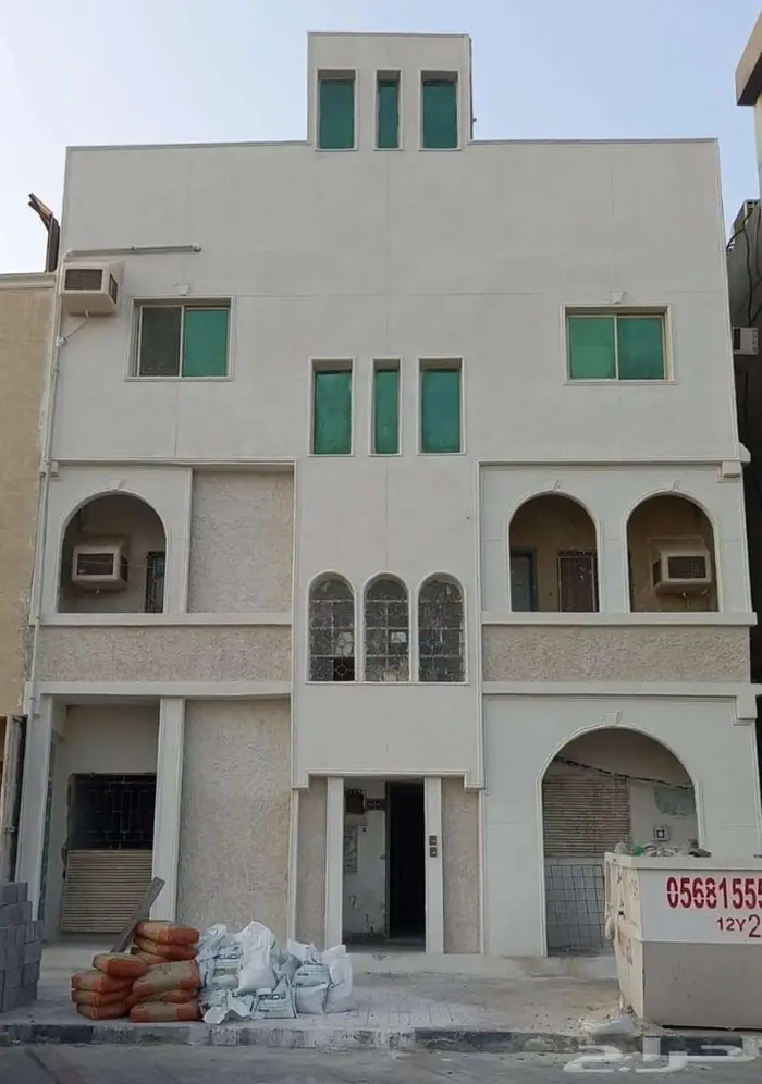 محلات للإيجار شارع عرض 60 م 0