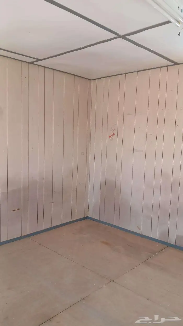 للبيع بركس غرفه جاهزه متنقلة كارافان 4في12 مقسوم ثلاث غرف 3