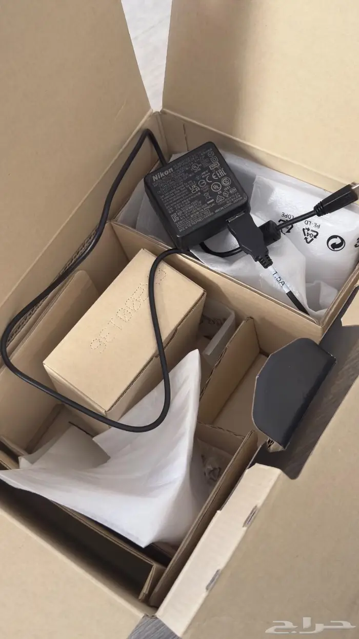 كاميرا نيكون موديل P950 4