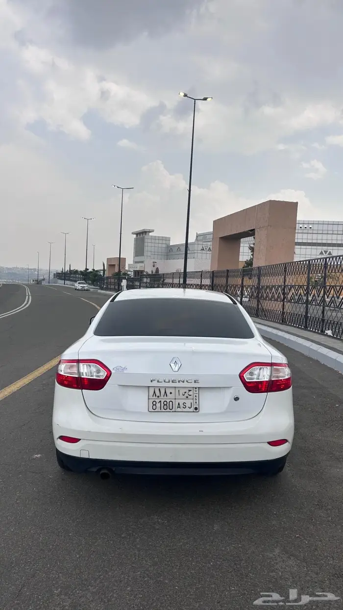 رينو للبيع او بدل 1