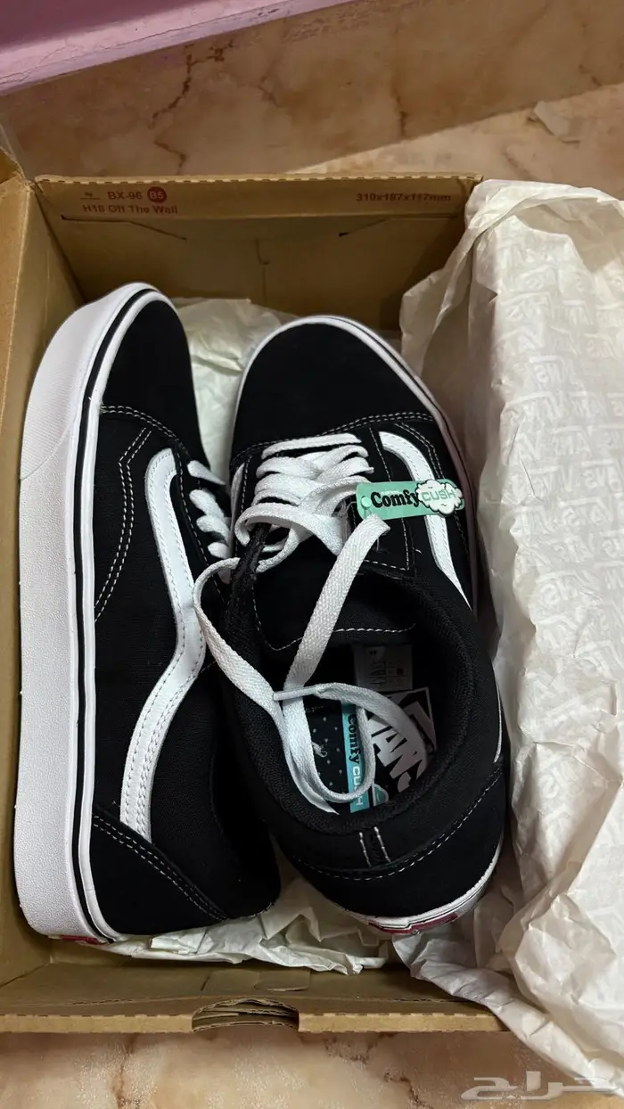 حذاء سنيكرز فانز 0