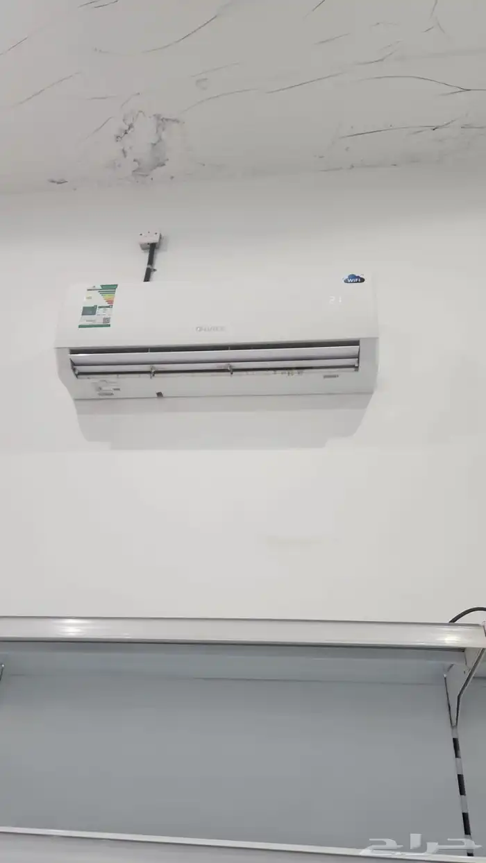 للبيع اثاث صيدلية كامل 8