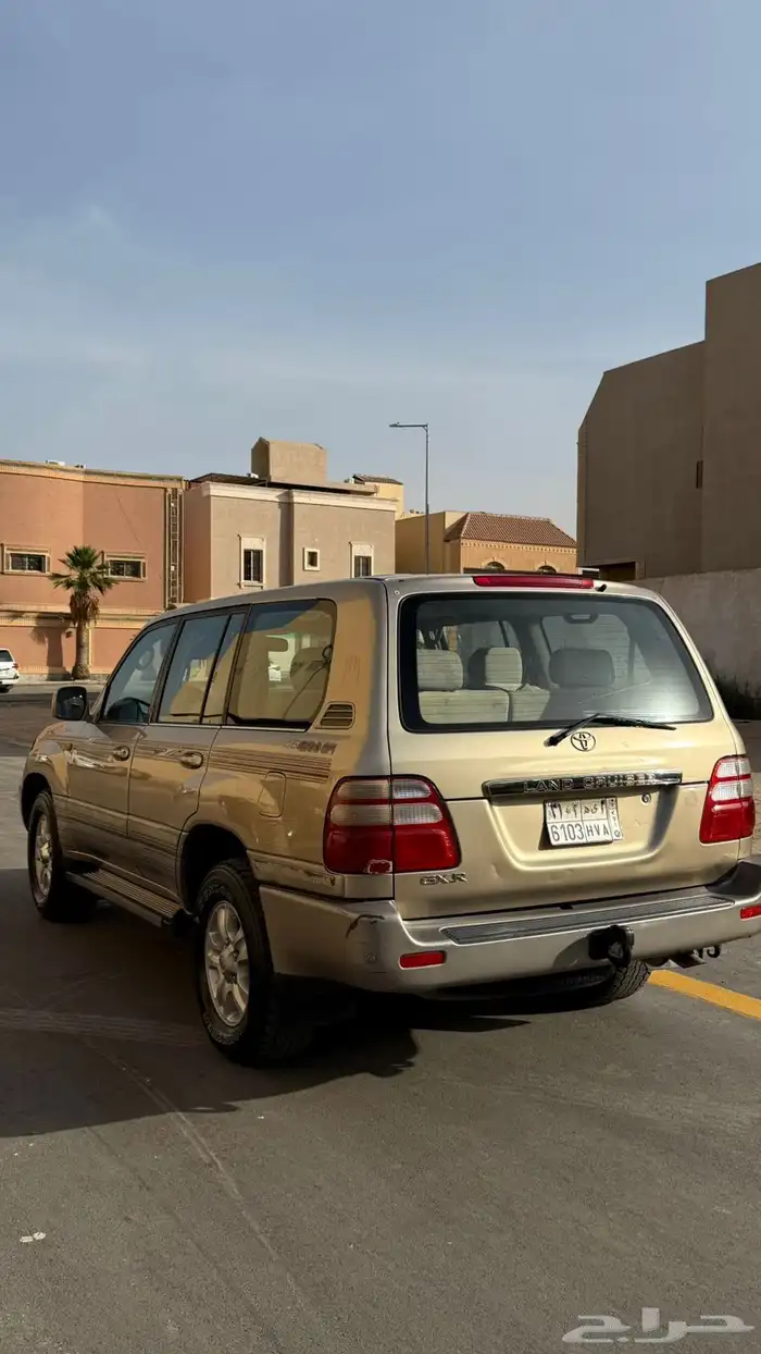 جيب لاندكروزر 2004 فل كامل 5