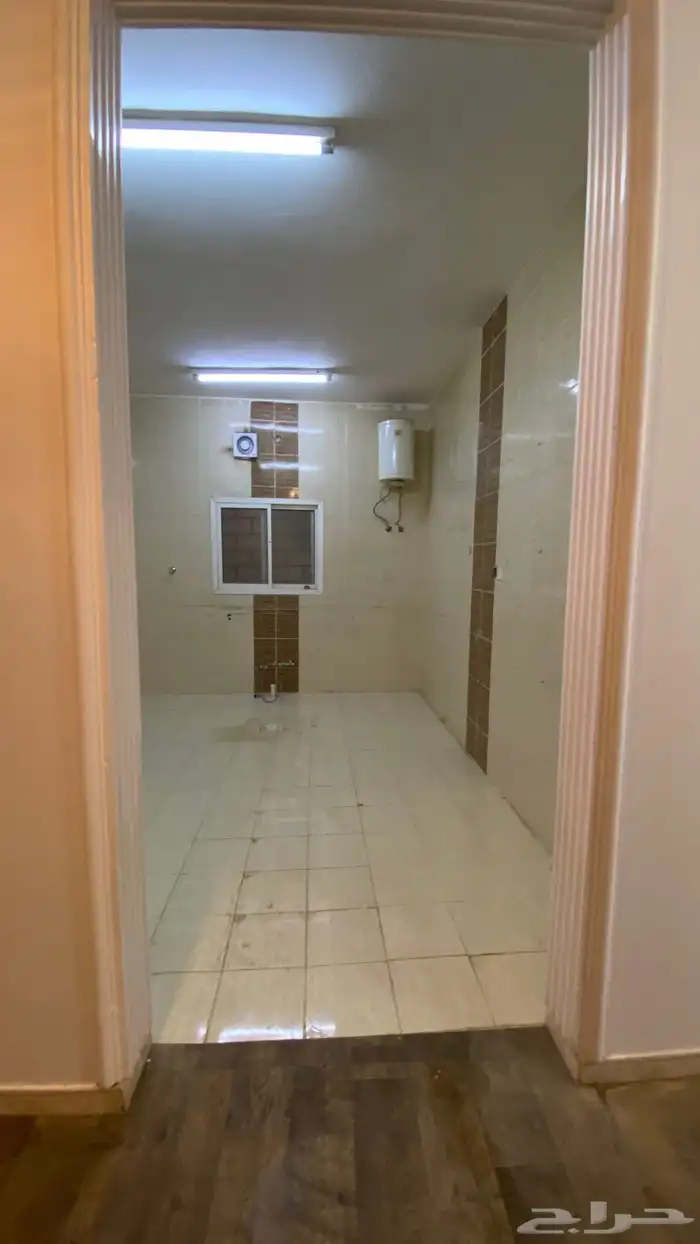 للايجار شهري شقة عوايل حي الرمال 4