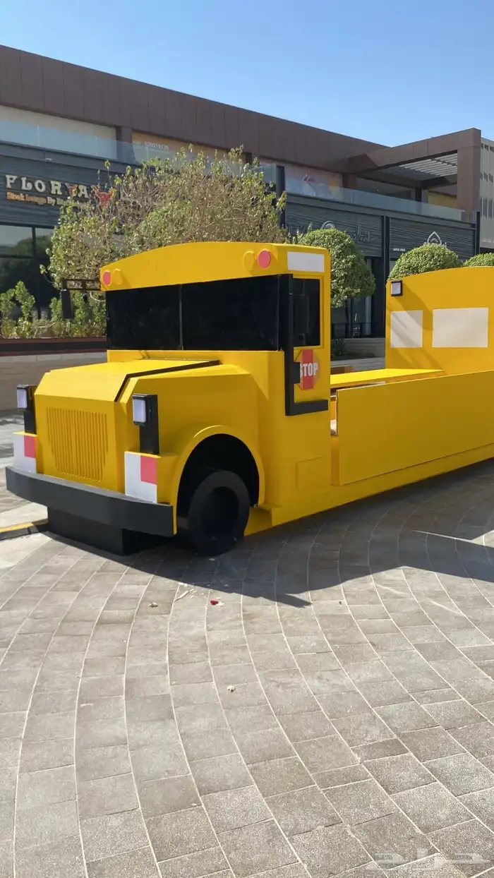 مهندس سعودي نصمم وننفذ جميع انواع الديكورات جميع م سخص الخش 2