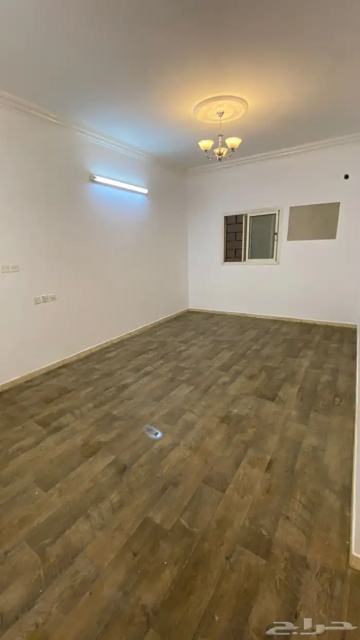 للايجار شهري شقة عوايل حي الرمال 2