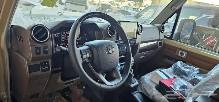 تويوتا شاص فل كامل اوتوماتيك بنزين 2025 11