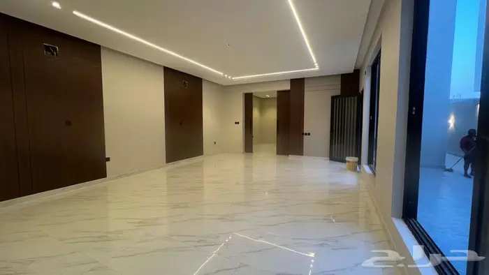 فيلا للبيع الشعلة 365 م 8
