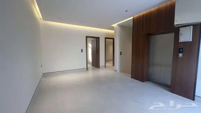 فيلا مودرن للبيع حي الشعلة 2