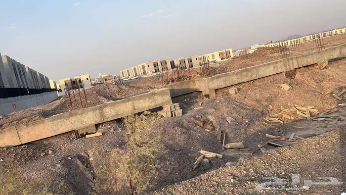 للبيع ارض سكنية مؤسسه القواعد حي الياسمين 1