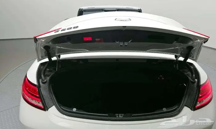 مرسيدس كوبية C200 2023 9