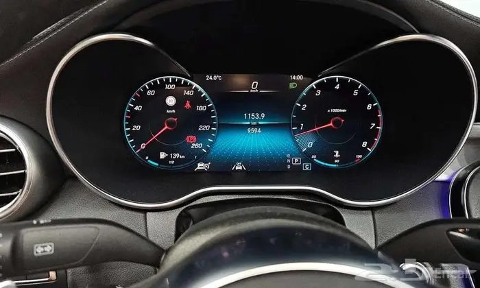 مرسيدس كوبية C200 2023 14