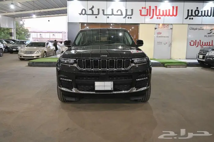 جيب جراند شيروكي 2022 ليمينيد 1