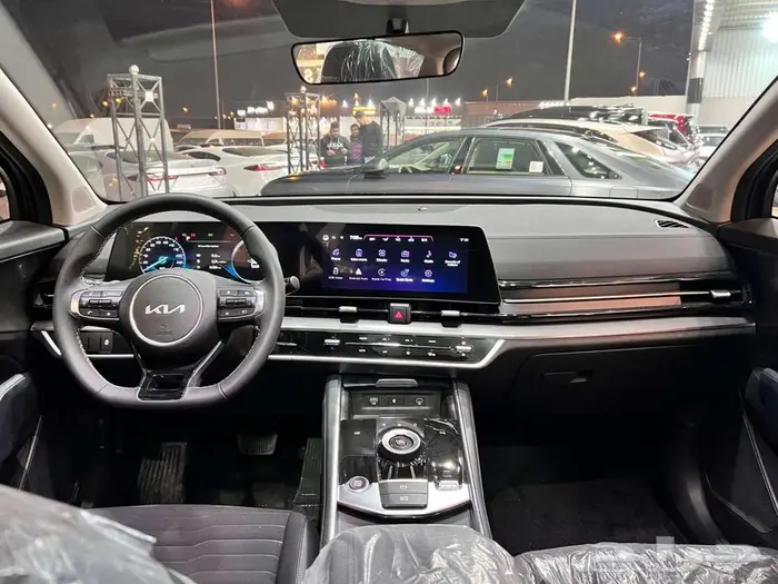 كيا سبورتاج GLS 2025 من خالد للسيارات قيادة بلا حدود 2