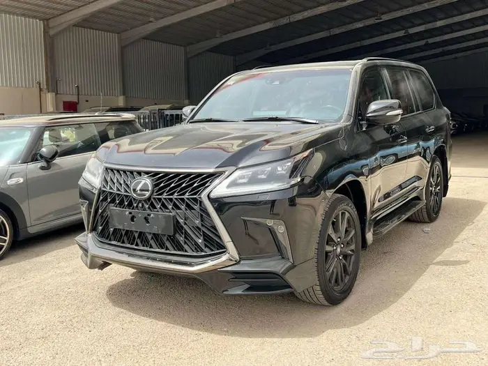 لكزس LX570 موديل 2019 بلاك ادشن بدي وكاله 1