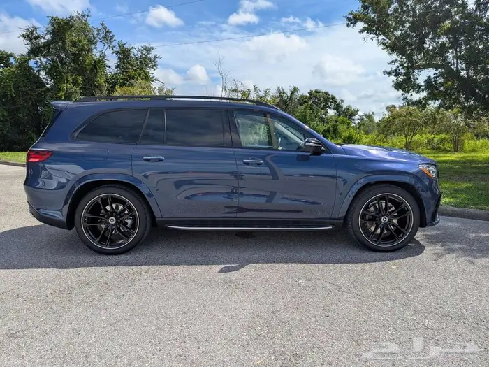 مرسيدس بنز GLS450 2024 مواصفات فل 3